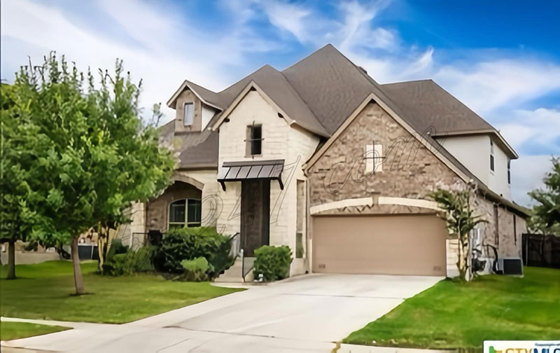 Sang Tiệm Phở Và Nhà Ở Texas