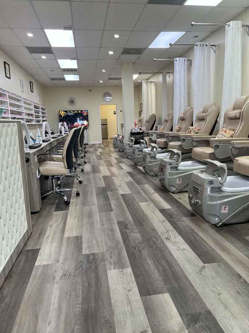 Sang Tiệm Tại Nails SugarLand, Texas - Vị Trí Tốt
